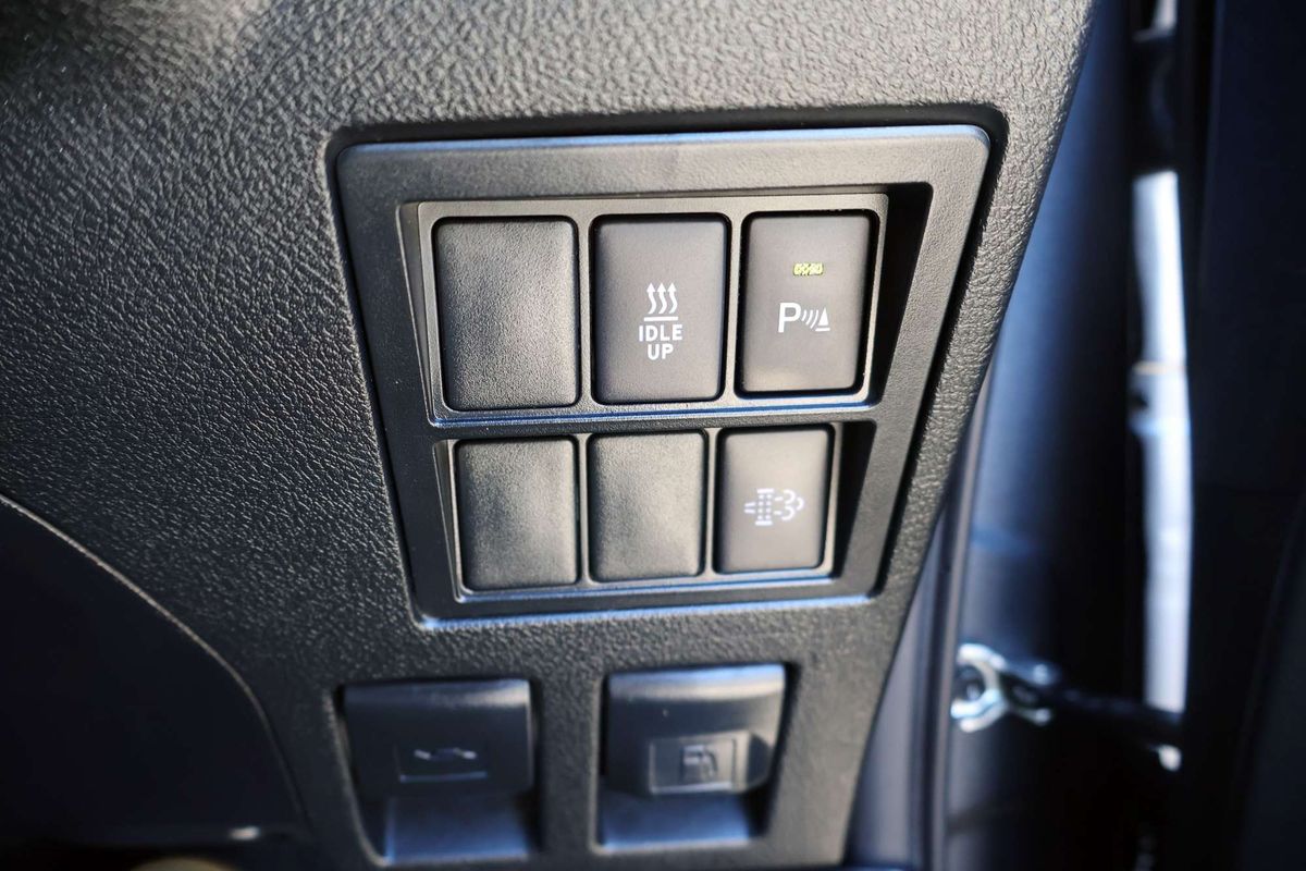 2021 Toyota Hilux Rogue GUN126R 4X4 image 13