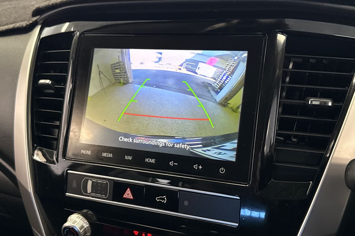 2022 Mitsubishi Pajero Sport GLS QF