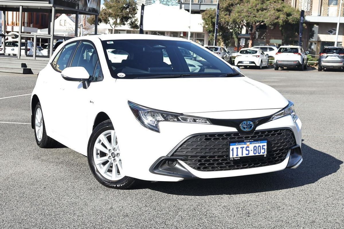 2025 Toyota Corolla Ascent Sport Hybrid ZWE219R