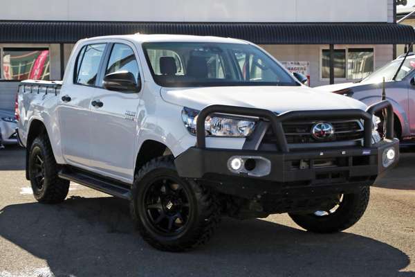 2022 Toyota Hilux SR GUN126R 4X4