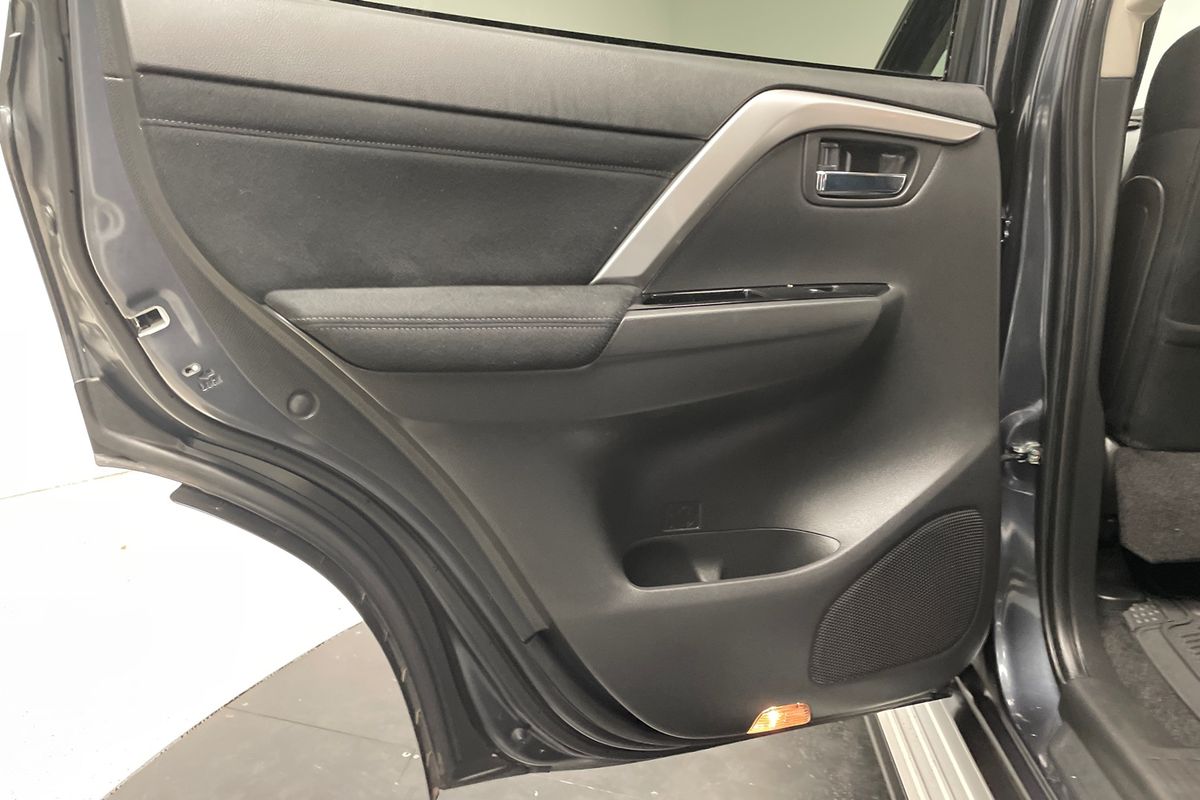 2022 Mitsubishi Pajero Sport GLS QF