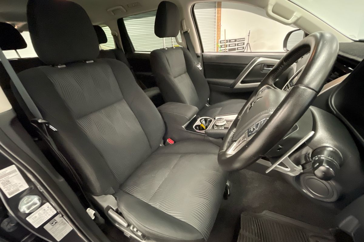 2022 Mitsubishi Pajero Sport GLS QF