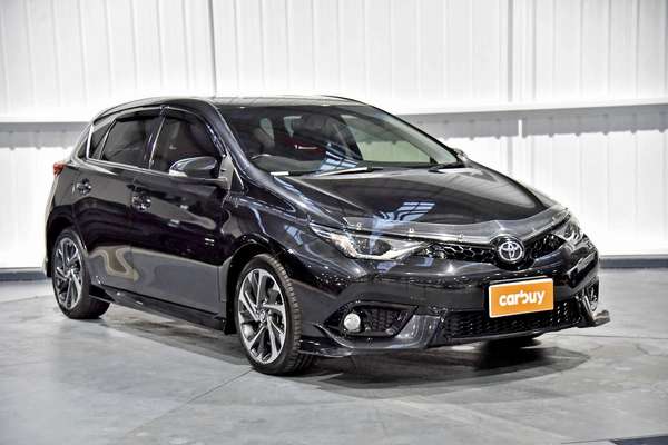 2016 Toyota Corolla ZR ZRE182R