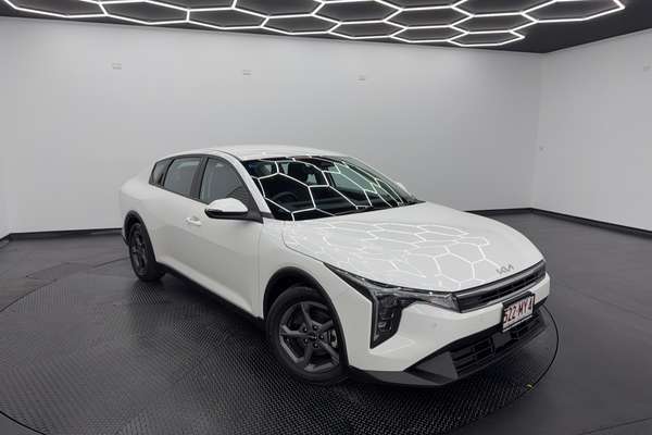 2025 Kia K4 S CL4m