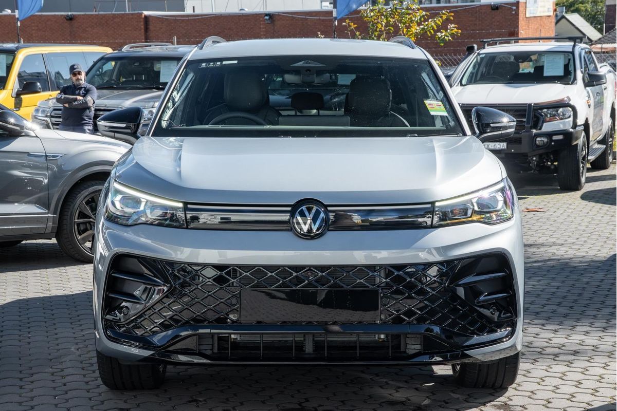 2026 Volkswagen Tiguan 200TSI eHybrid R-Line CT