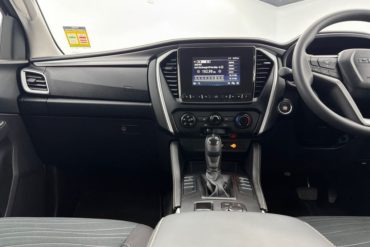 2024 Isuzu MU-X LS-M