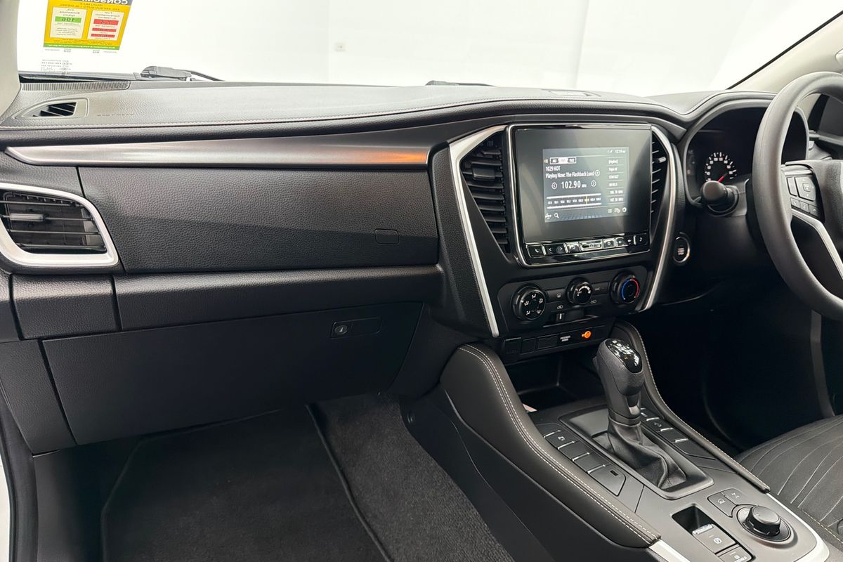 2024 Isuzu MU-X LS-M