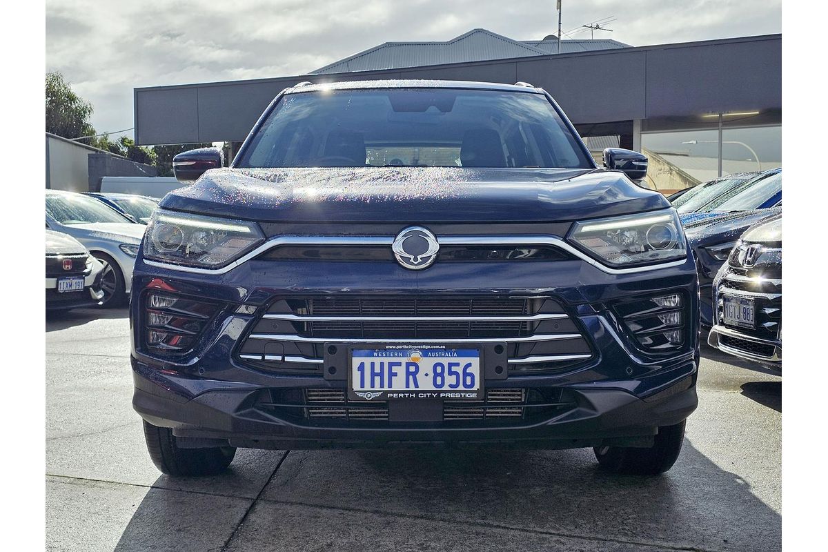 2020 KGM Korando ELX C300