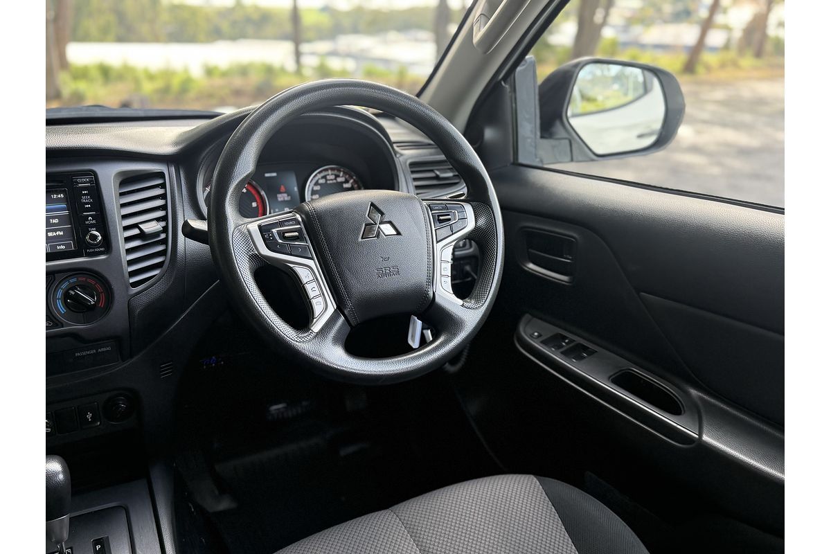 2019 Mitsubishi Triton GLX ADAS MR 4X4