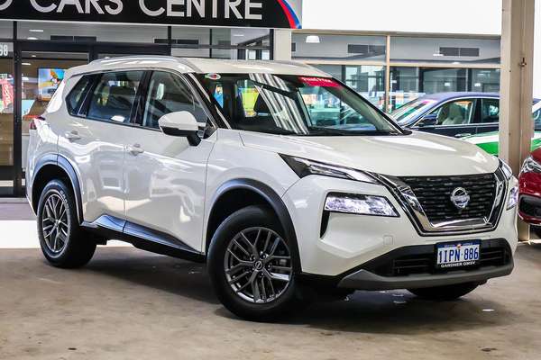 2025 Nissan X-TRAIL ST T33