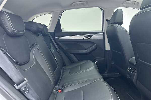 2024 GWM Haval Jolion Ultra Hybrid A02 thumb-11