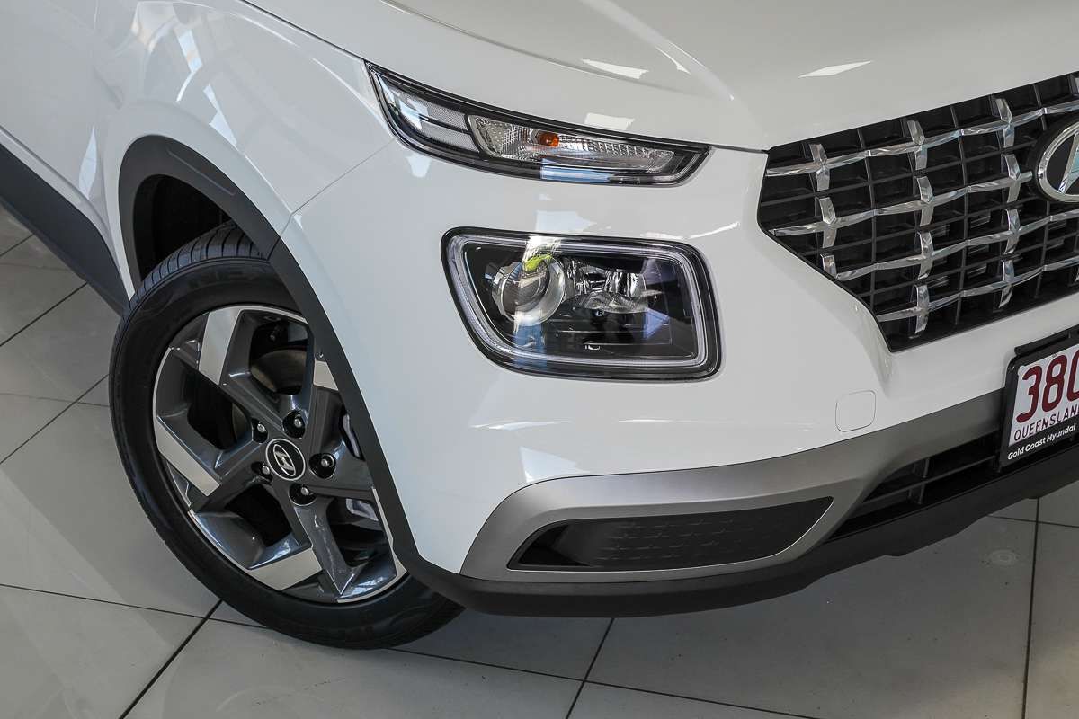 2026 Hyundai Venue Elite QX.V5