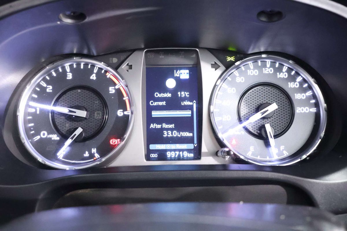 2021 Toyota Hilux SR GUN126R 4X4