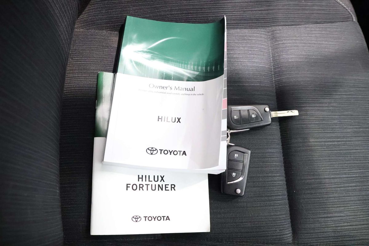 2021 Toyota Hilux SR GUN126R 4X4