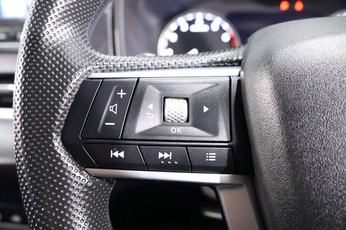 2022 Mitsubishi Outlander ES ZM