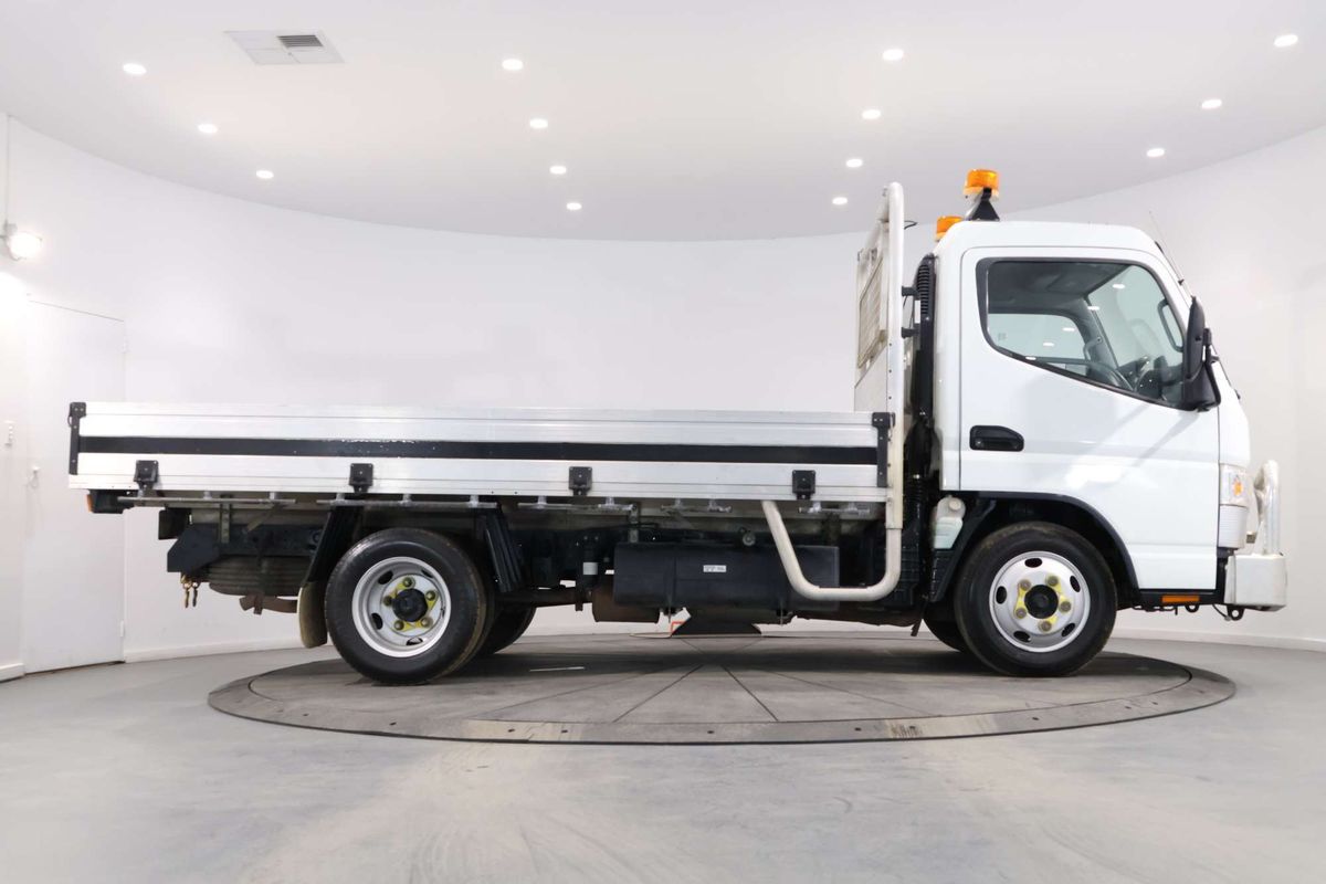 2021 Fuso Canter 515 4x2 MWB