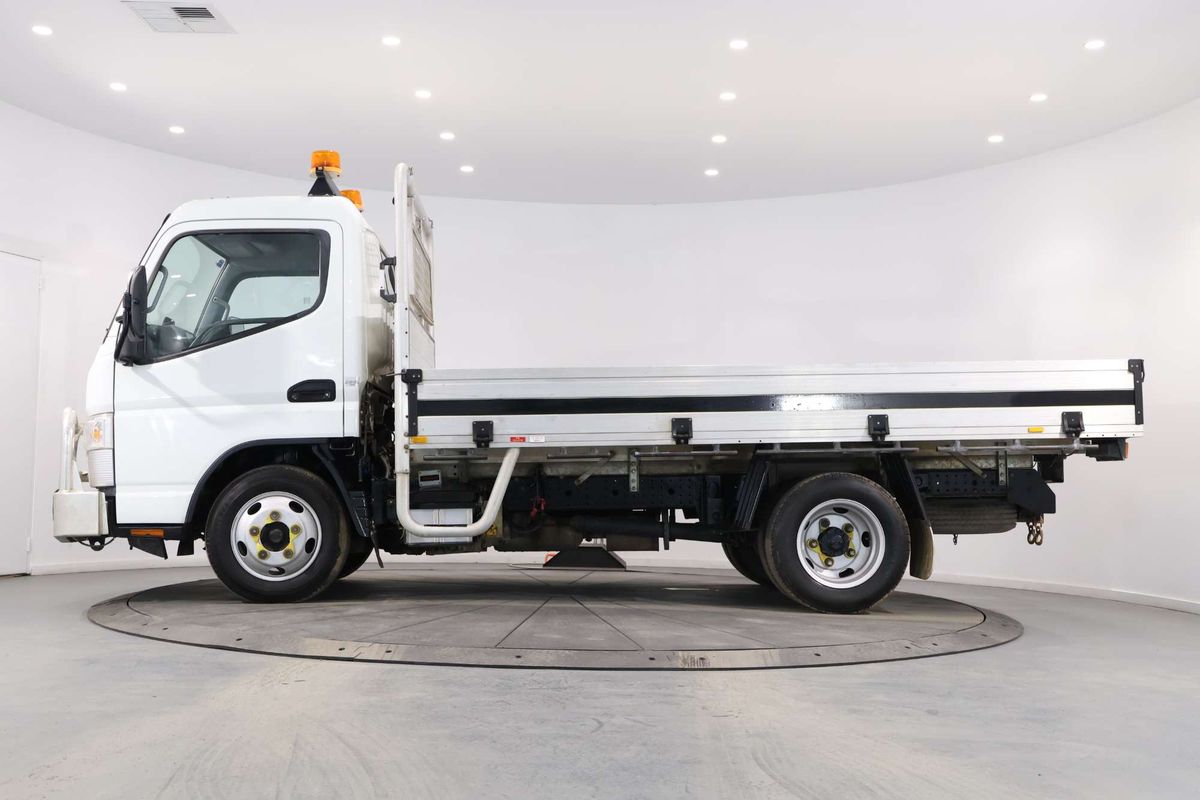 2021 Fuso Canter 515 4x2 MWB
