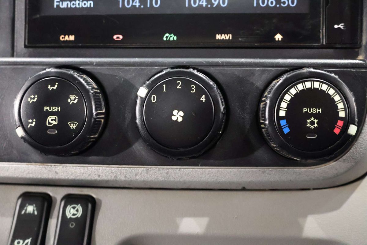 2021 Fuso Canter 515 4x2 MWB