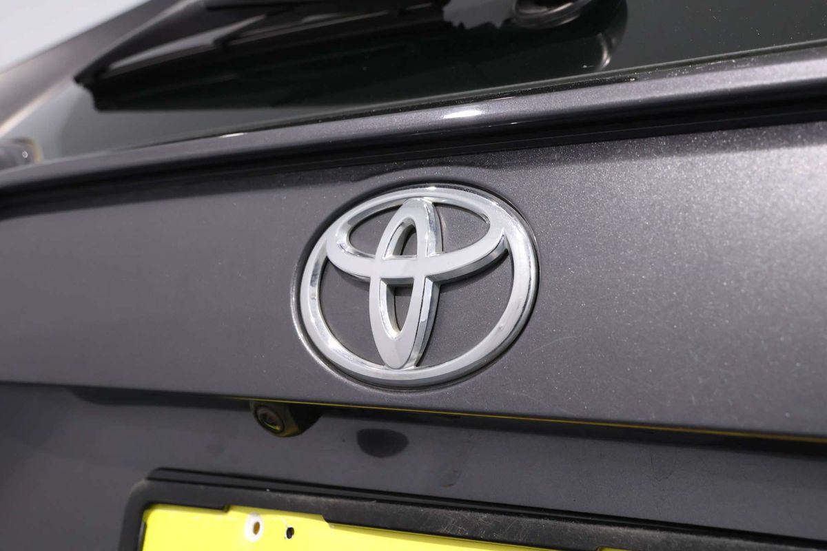 2019 Toyota RAV4 GX MXAA52R