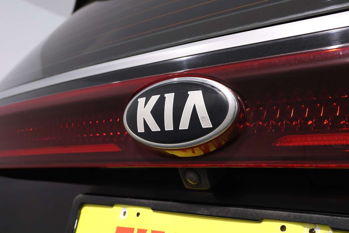 2021 Kia Carnival Platinum KA4