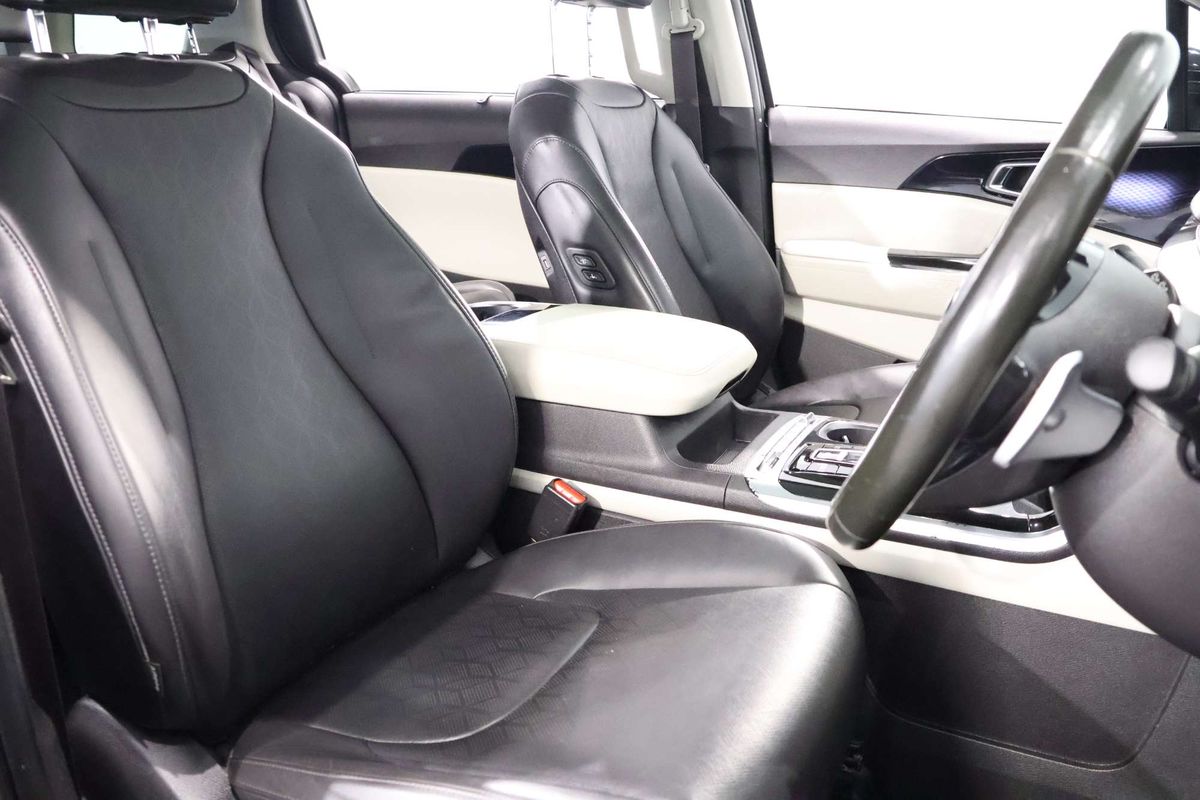 2021 Kia Carnival Platinum KA4