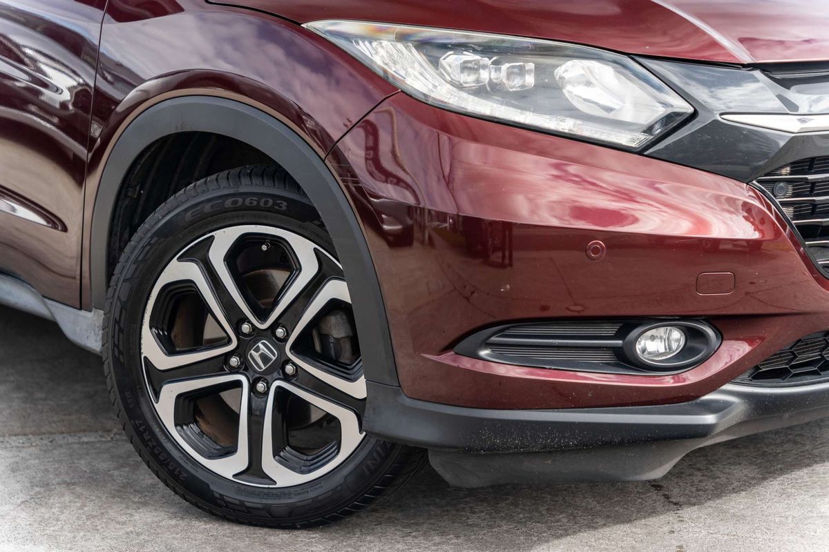 2017 Honda HR-V VTi-L