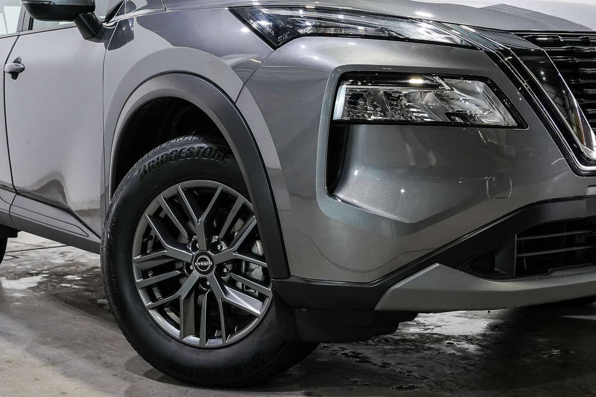 2023 Nissan X-TRAIL ST T33