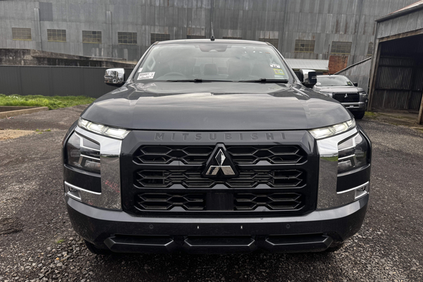 2025 Mitsubishi Triton GLS MV 4X4