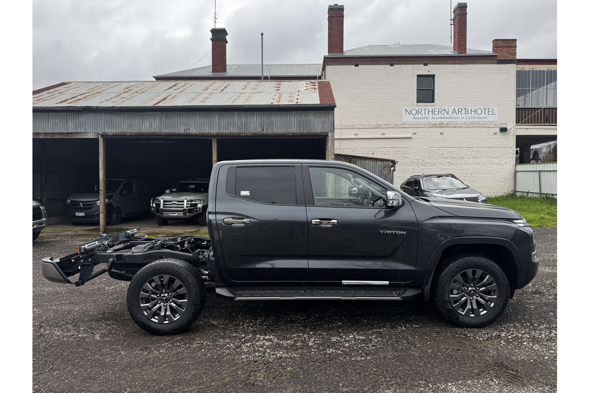 2025 Mitsubishi Triton GLS MV 4X4
