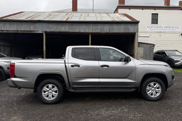 2025 Mitsubishi Triton GLX+ MV 4X4