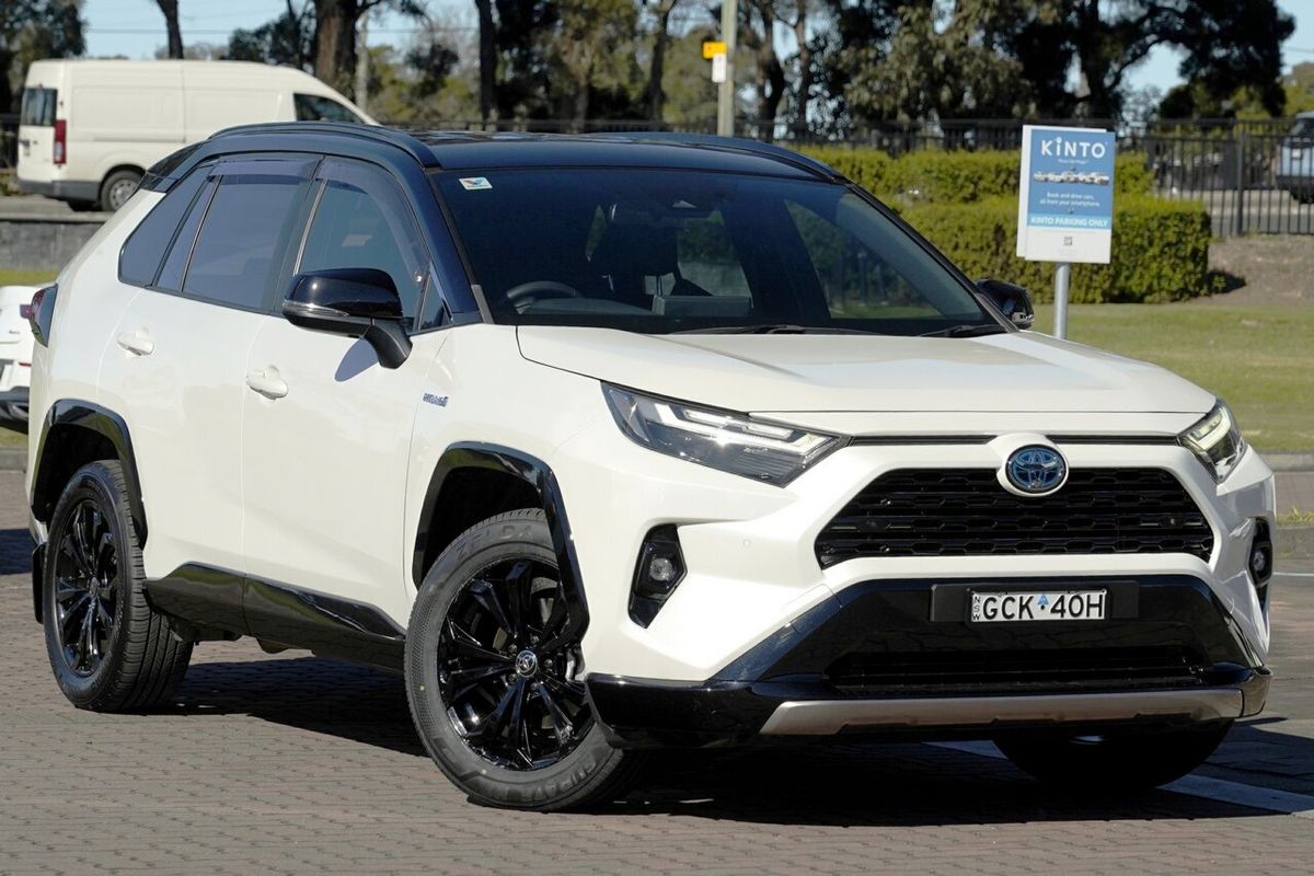 2022 Toyota RAV4 XSE AXAH54R