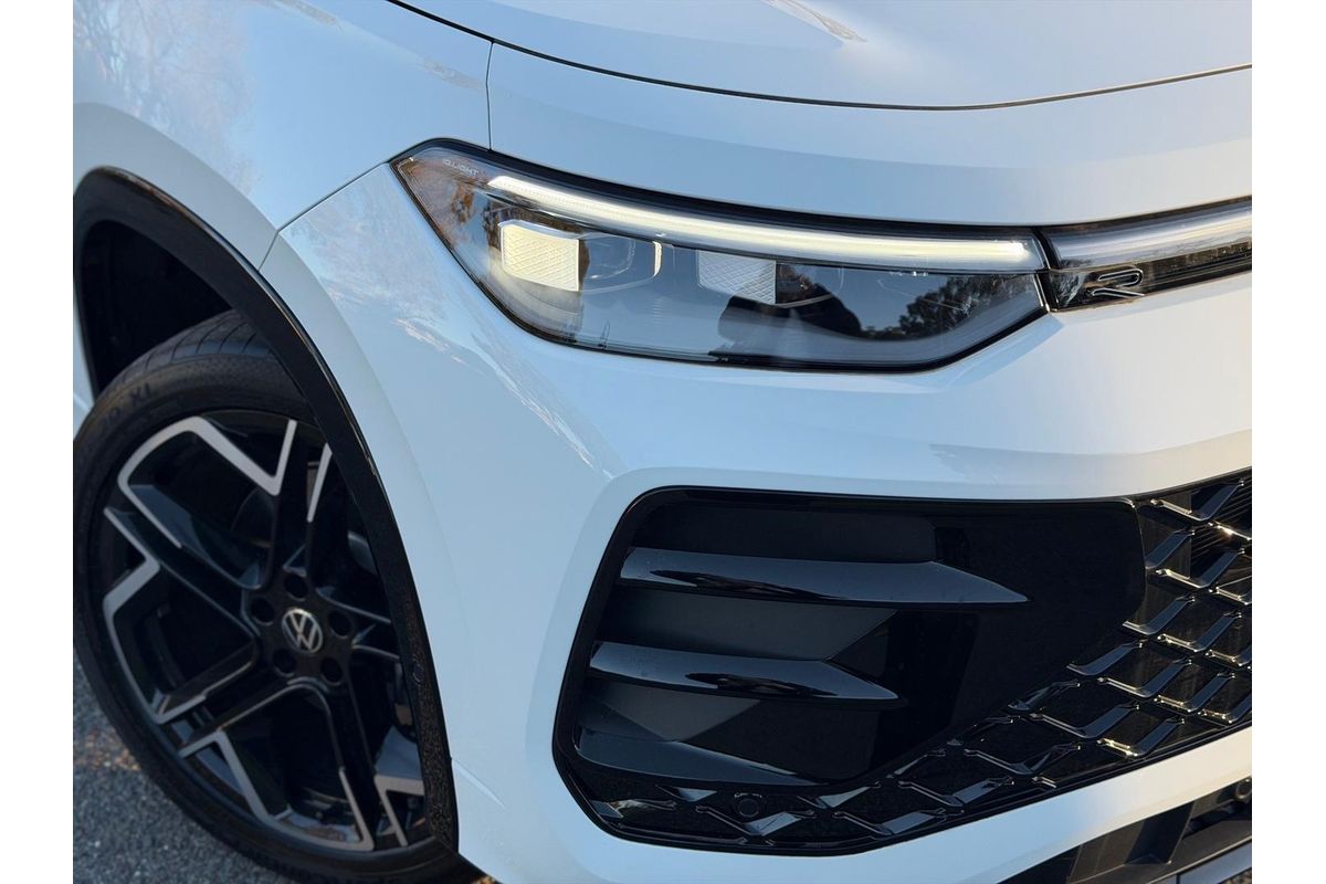 2025 Volkswagen Tayron 195TSI R-Line R4