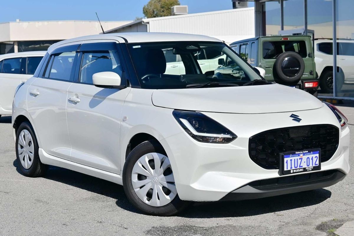 2025 Suzuki Swift Hybrid UZ