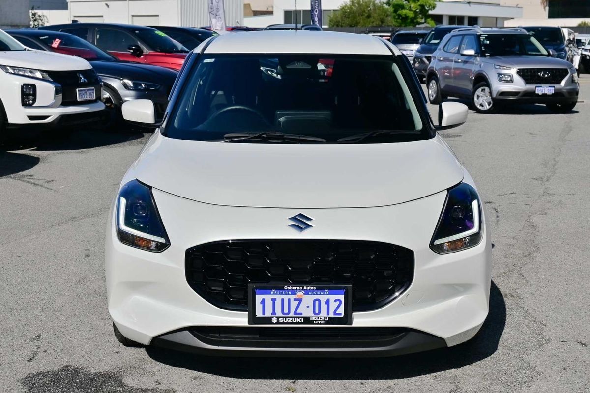 2025 Suzuki Swift Hybrid UZ