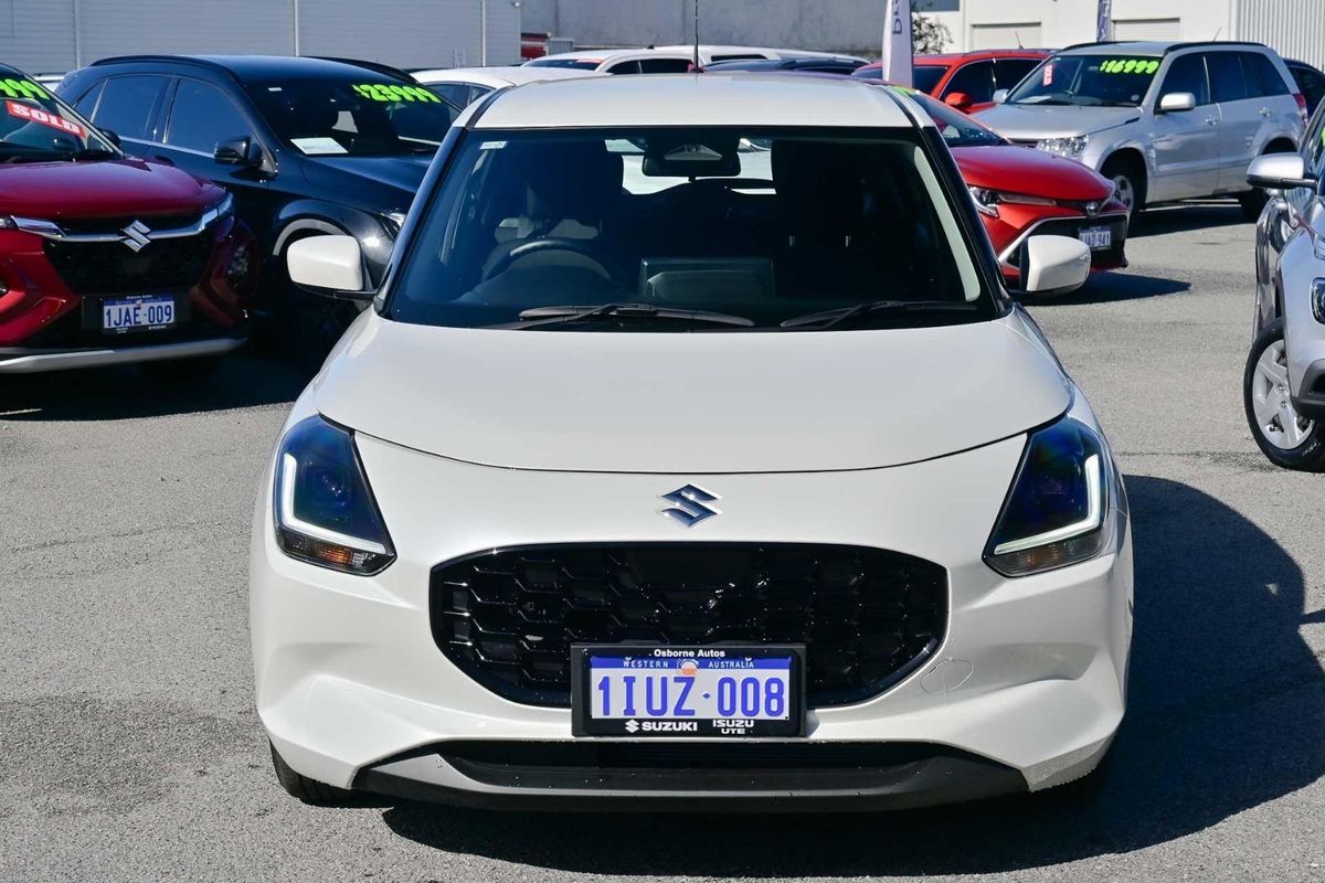 2025 Suzuki Swift Hybrid UZ