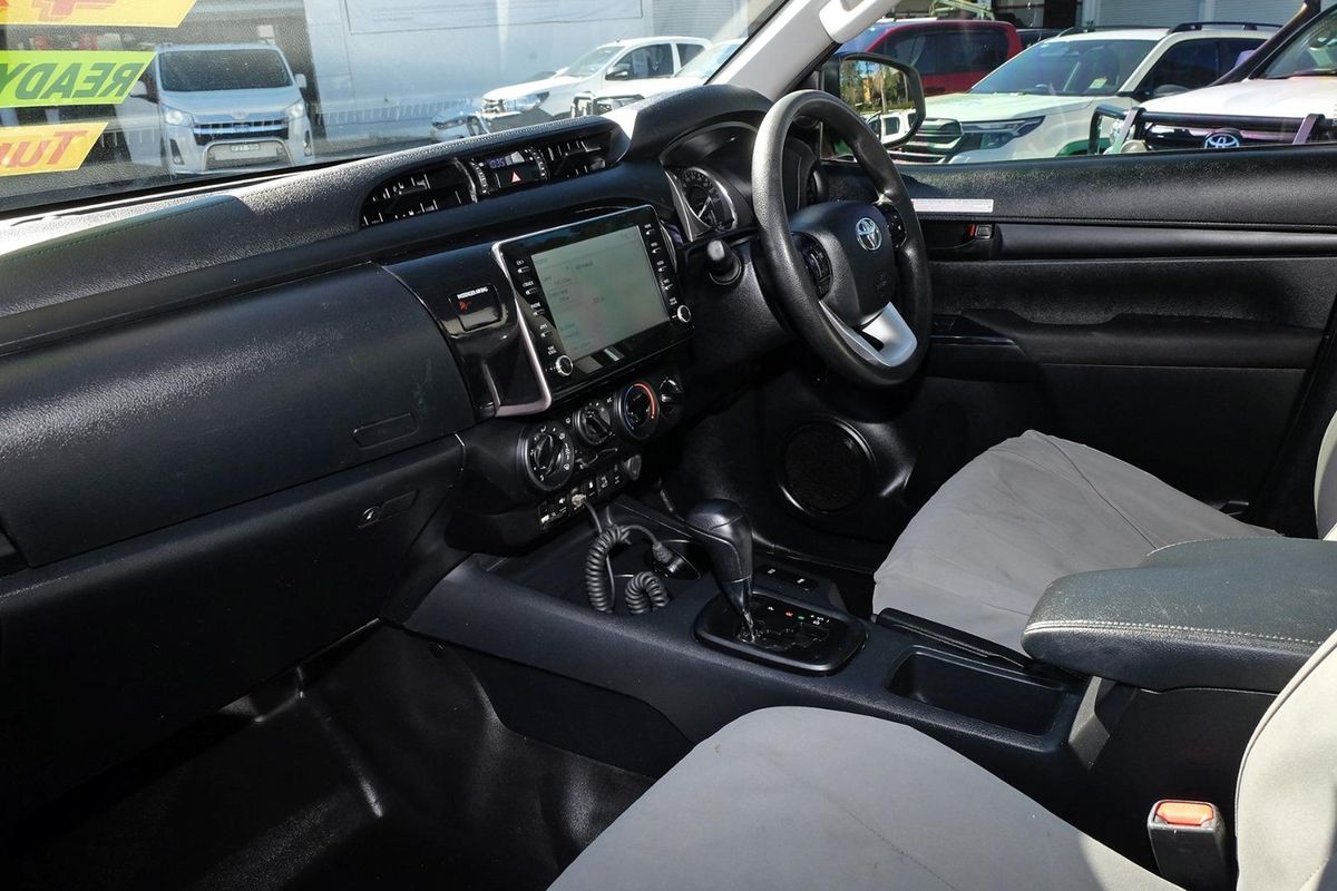 2023 Toyota Hilux SR GUN126R 4X4