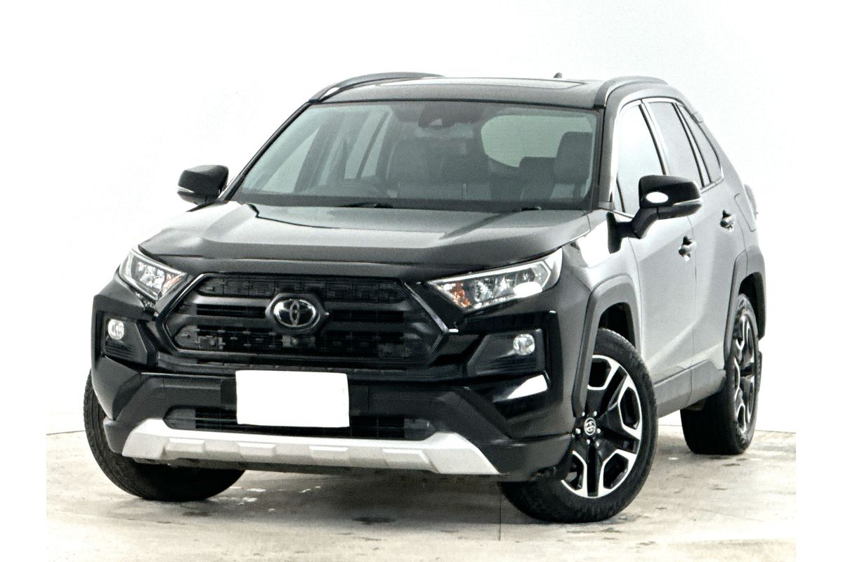 2020 Toyota RAV4 Edge AXAA54R