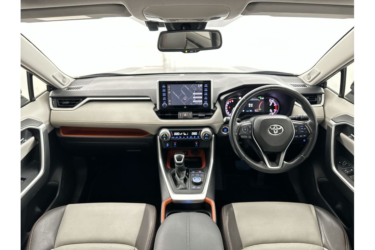 2020 Toyota RAV4 Edge AXAA54R