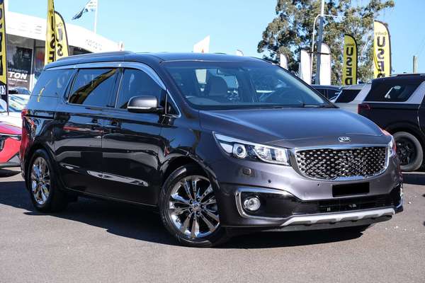 2017 Kia Carnival Platinum YP