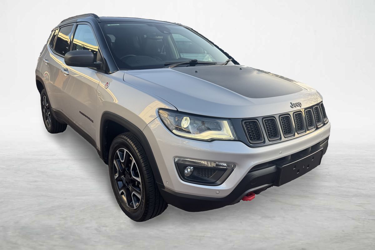 2020 Jeep Compass Trailhawk M6