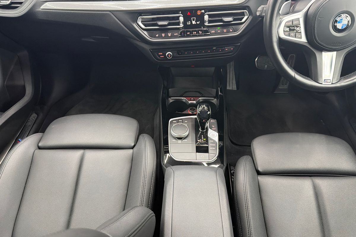 2021 BMW 2 Series 220i M Sport F44