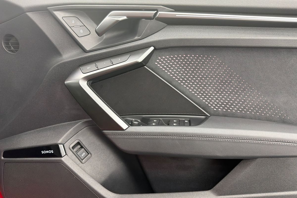 2025 Audi RS3 GY