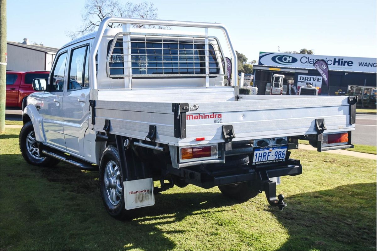 2022 Mahindra PIK-UP S10+ Black mHawk 4X4