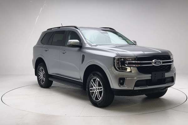 2025 Ford Everest Trend 2.0L thumb-1
