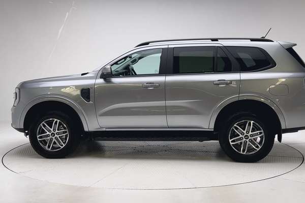 2025 Ford Everest Trend 2.0L thumb-4