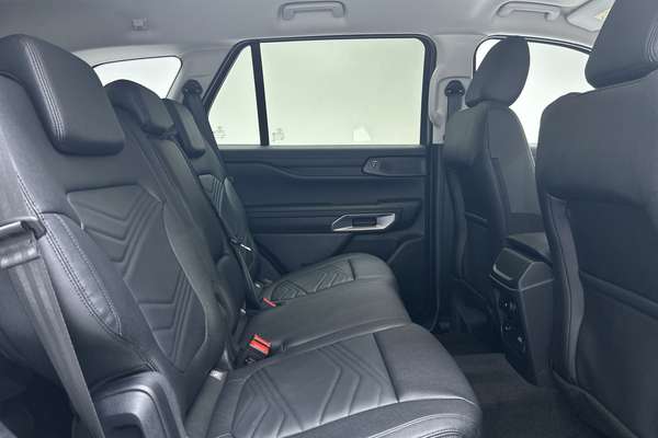 2025 Ford Everest Trend 2.0L thumb-11