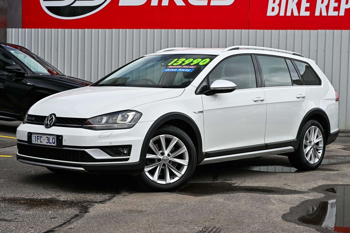 2015 Volkswagen Golf Alltrack 132TSI 7