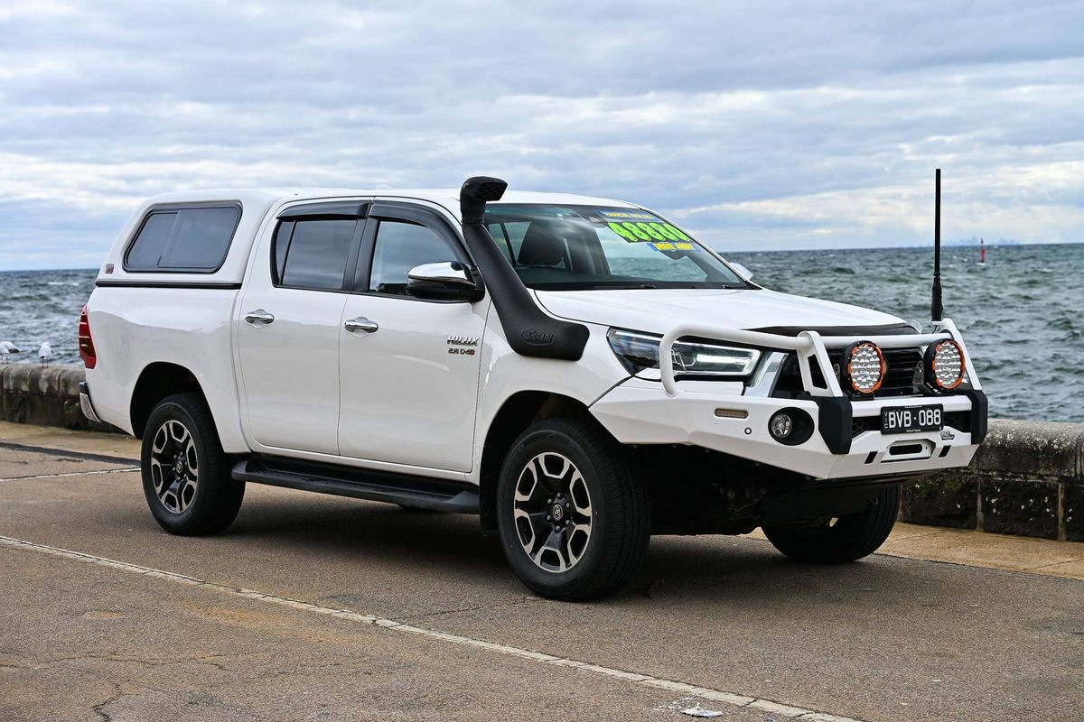 2021 Toyota Hilux SR5 GUN126R 4X4
