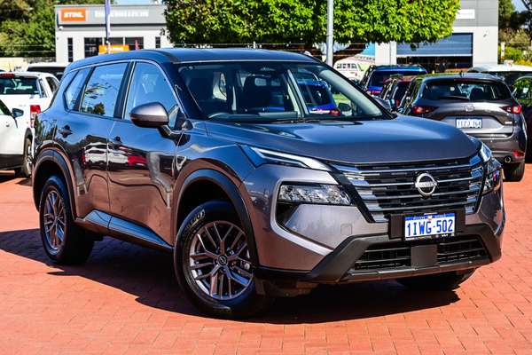 2026 Nissan X-TRAIL ST T33