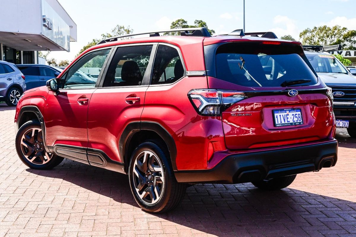 2025 Subaru Forester S6